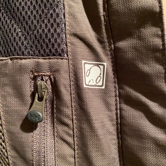 Helly Hansen Women’s Size M Ski/Snowboard Jacket - Picture 11 of 15